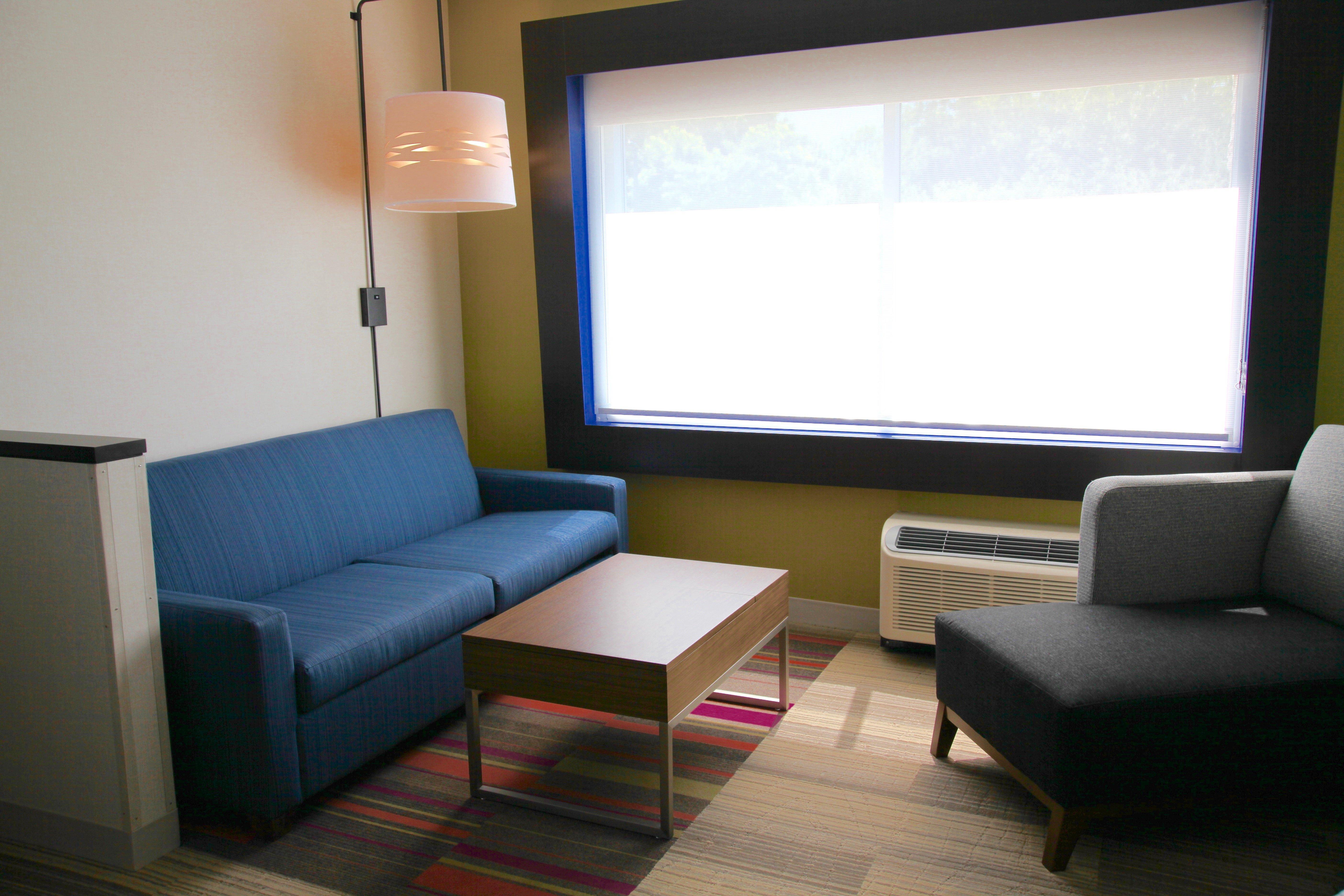 Holiday Inn Express & Suites Oswego By Ihg מראה חיצוני תמונה
